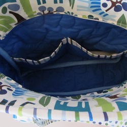 patchwork 2d zoo diaper tote 250 inside pocket