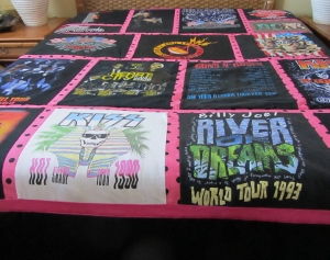 tshirt concert quilt 300