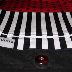 bw shoulder bag inside 250