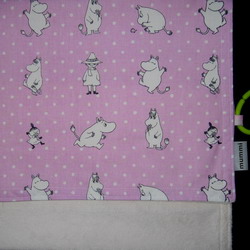 moomin blanket pink 250