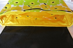 messenger yellow unikko flap